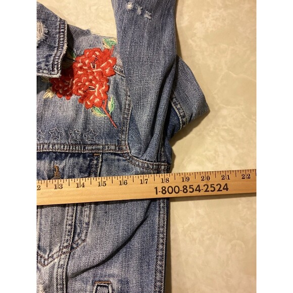 American Eagle Distressed "Just for Fun" Embroidered Denim Jacket Size S - Picture 9 of 12